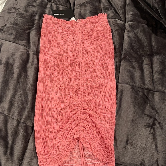 Fashion nova scrunch coral RARE dress - Picture 6 of 8